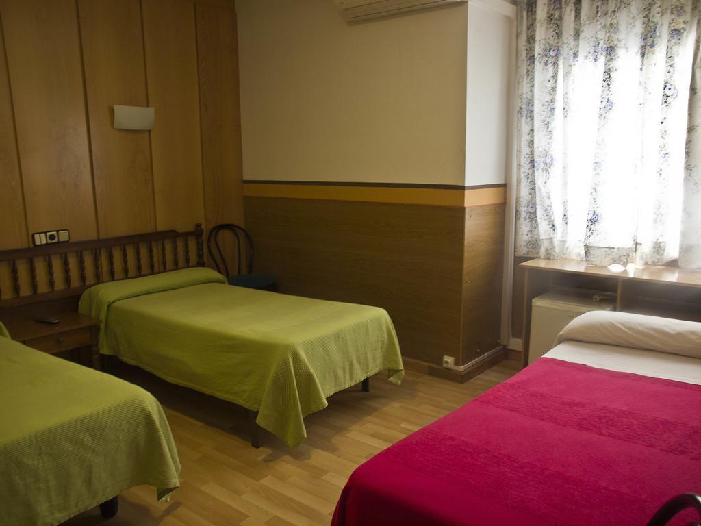 Hostal Lizana Huesca Kamer foto